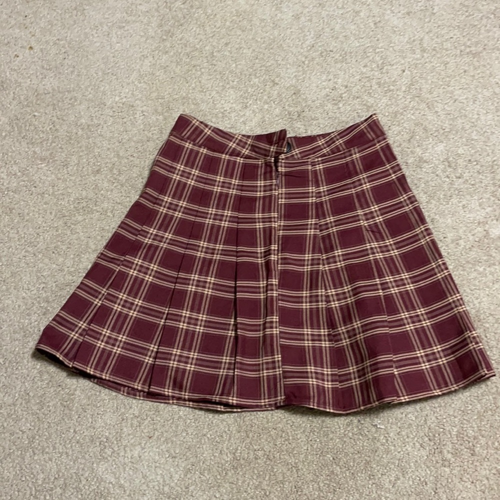 School girl skirt, maroon and tan, size xs
